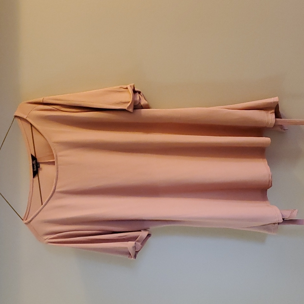 💥5 for $25. Amaryllis 2X Top